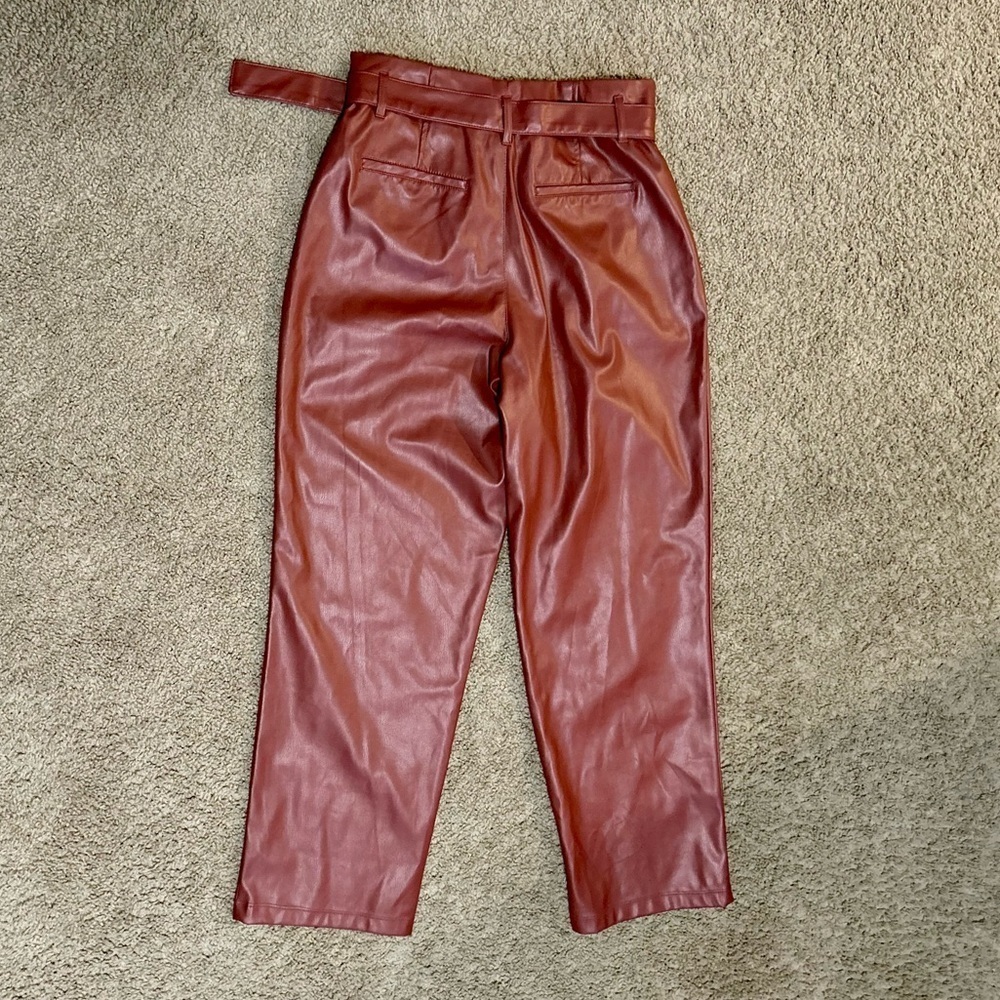 Who What Wear Women's HighRise Brown Faux Leather PaperBag Pants Size 4 Like New - Picture 5 of 6
